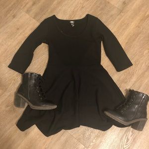 Rue 21 Black Long Sleeve Skater Dress